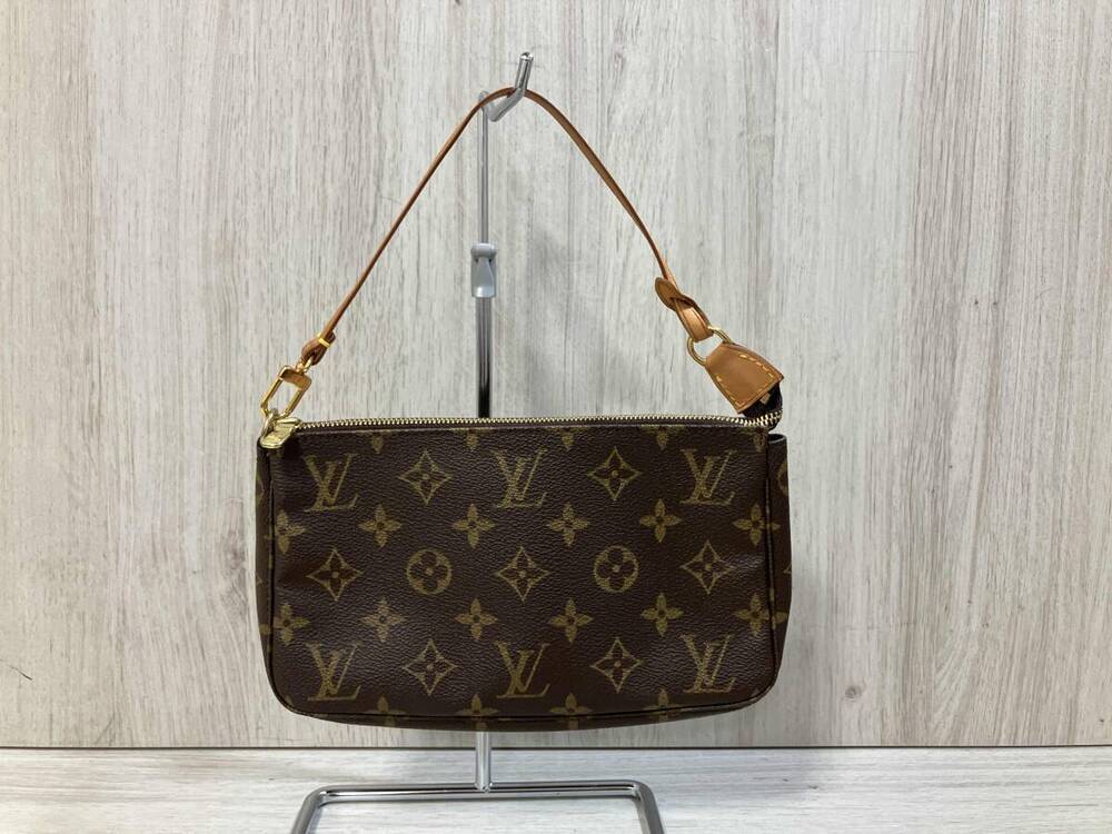Louis Vuitton Monogram Pochette Accessoires Bag